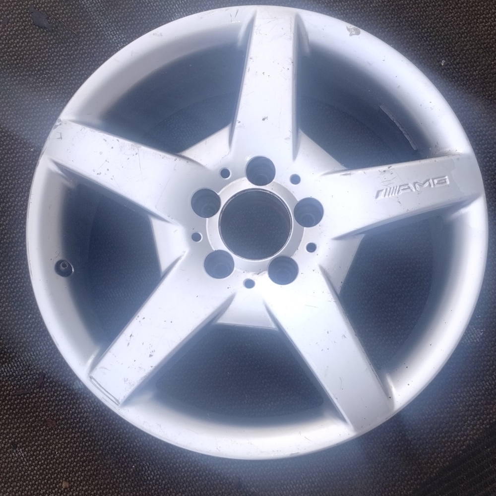17 inch Mercedes AMG 5 Spoke Rim